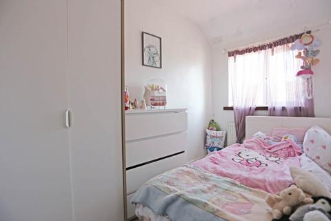 166 Third Avenue, Dagenham, RM10 9BB