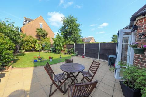 3 bedroom link detached house for sale, Stirling Avenue, Pinner HA5