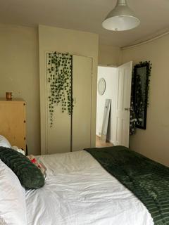undefined, Hayward Gardens, Putney SW15, London