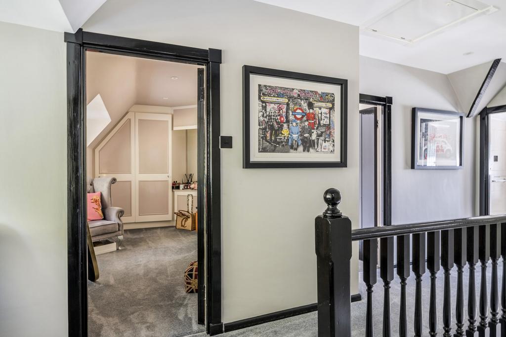 1350960-20-68dd56...