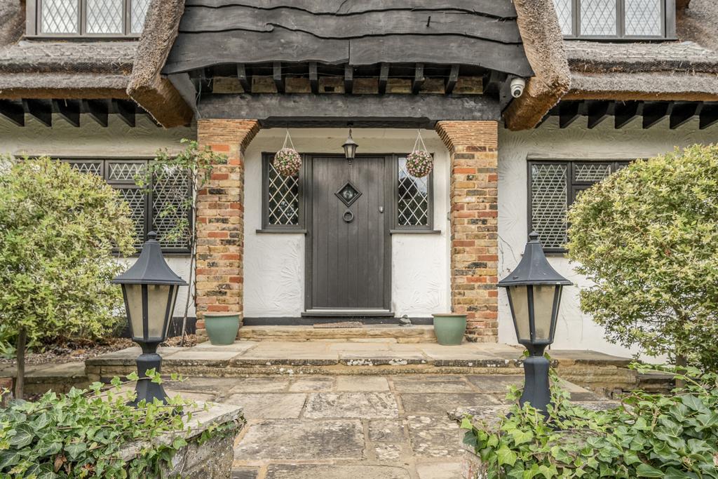 1350960-4-68dd55a...