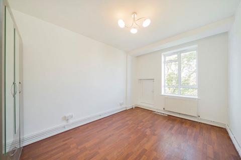 undefined, Essex Road, London N1