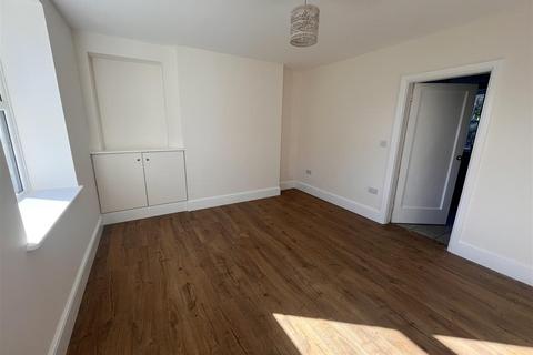 undefined, Wellfield Terrace, Tideswell, Buxton