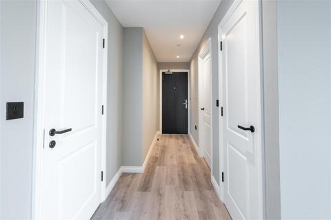 2 bedroom apartment to rent, Springwell Gardens, Whitehall Road, Leeds LS12