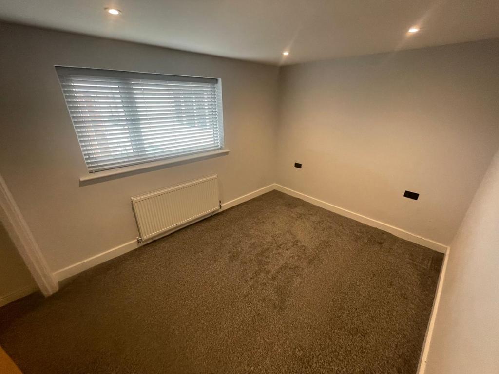 8 Kilmuir Close