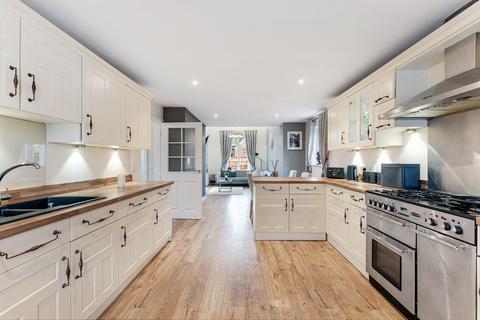 undefined, Regency Park, Widnes WA8
