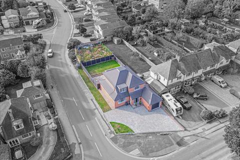 Longdon Road, Knowle, B93