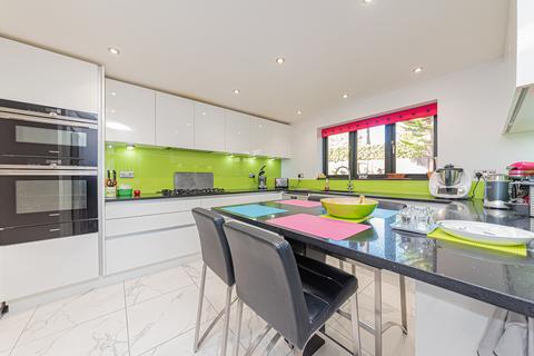 5 bedroom detached house for sale, THE BURLINGS, ASCOT, BERKSHIRE, SL5 8BY
