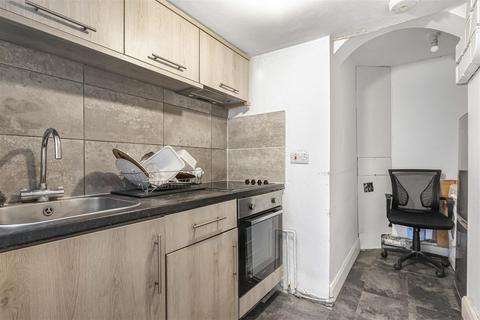undefined, Battle Street, Reading, RG1