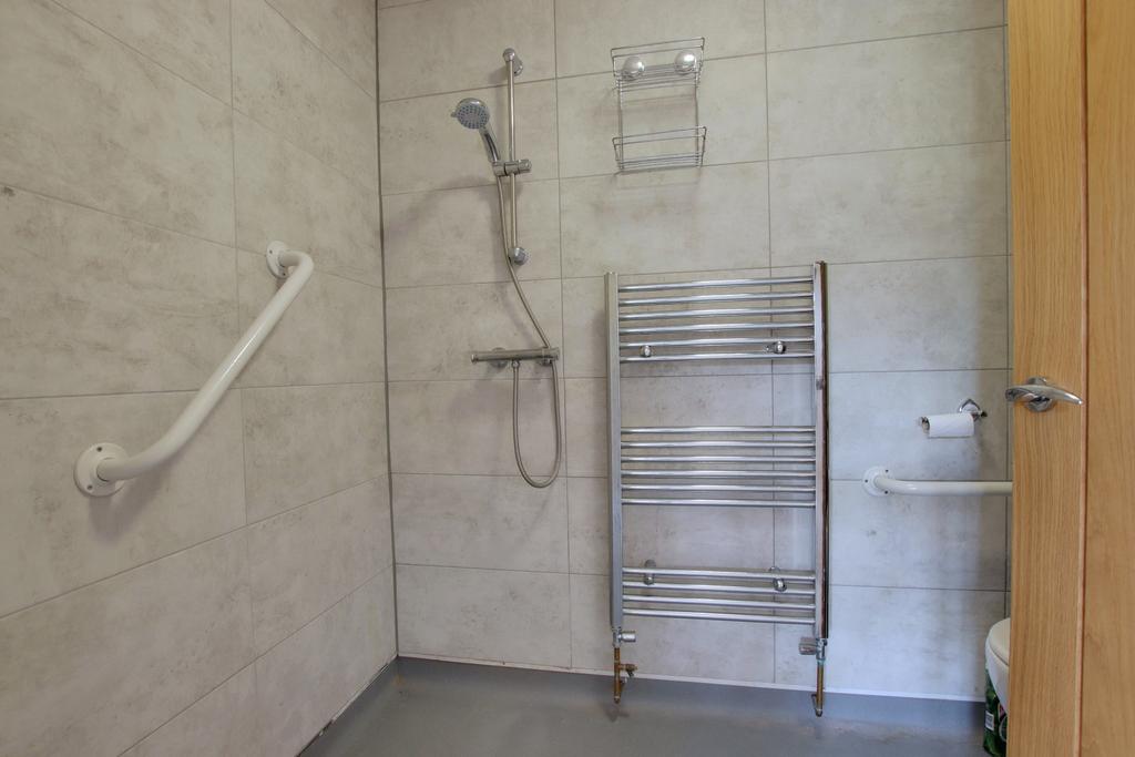 Annexe bedroom one ensuite