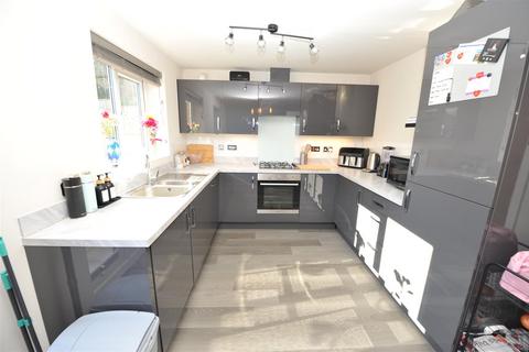 undefined, Fagley Rise, Eccleshill, Bradford