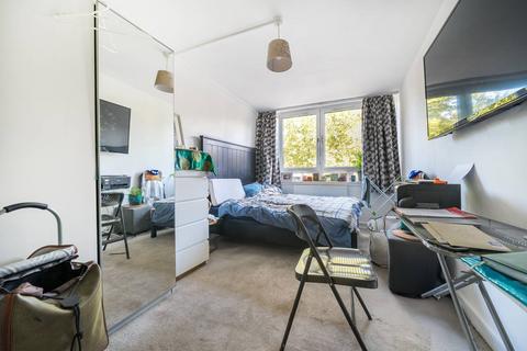 2 bedroom flat for sale, Rolls Road, South Bermondsey, London, SE1