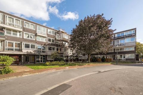 2 bedroom flat for sale, Rolls Road, South Bermondsey, London, SE1