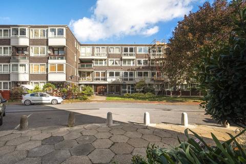 2 bedroom flat for sale, Rolls Road, South Bermondsey, London, SE1