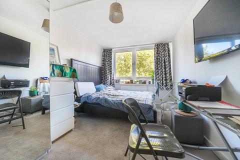 2 bedroom flat for sale, Rolls Road, South Bermondsey, London, SE1