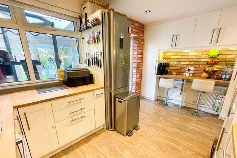 109 The Drive, Feltham, TW14 0AH