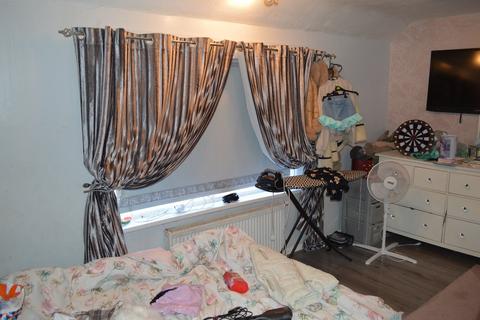 undefined, Amesbury Road, Dagenham, RM9