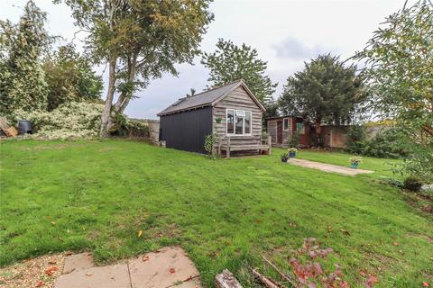 38 Beechfield, Newton Toney, Salisbury, SP4 0HH