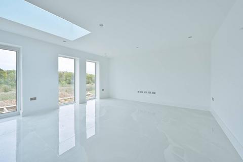 undefined, Hempstead Road, Kings Langley, WD4, Hemel Hempstead, Kings Langley, WD4