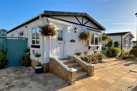 2 bedroom detached house for sale, Childswickham Road, Worcestershire WR12