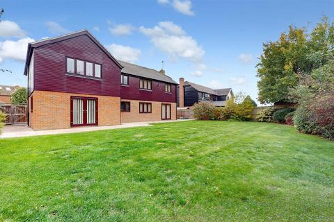 undefined, Holyrood, Great Holm, Milton Keynes