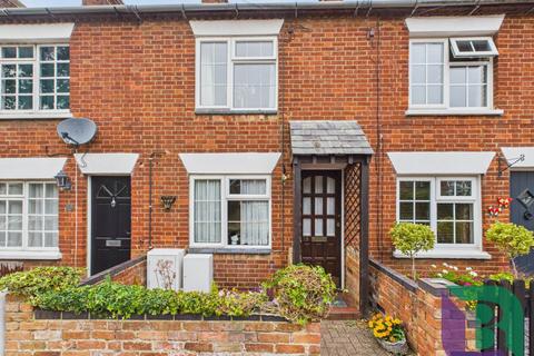 3 bedroom terraced house for sale, Chapel Street, Milton Keynes MK17
