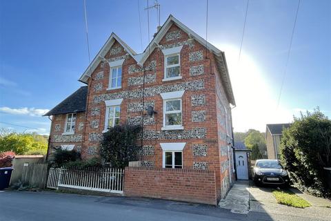 undefined, Salisbury Road, Salisbury SP3