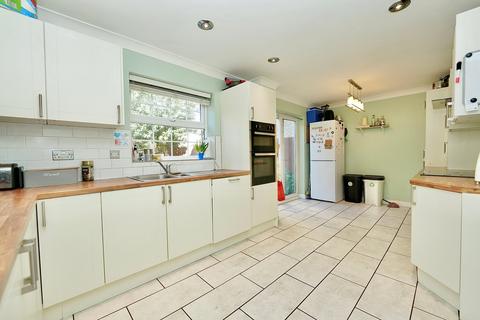 5 bedroom detached house for sale, Robertson Way, Sapley, Huntingdon, PE28