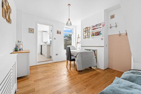 undefined, Bremer Road, Staines-upon-Thames, TW18