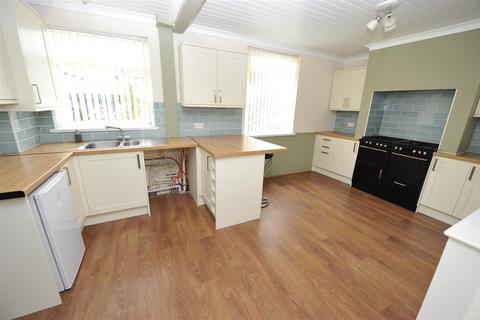 61 Leeds Road, Eccleshill, Bradford, BD2 3BA
