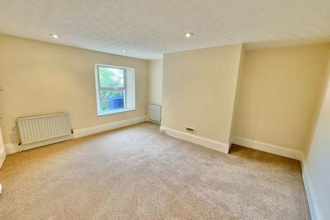 undefined, Yelverton PL20