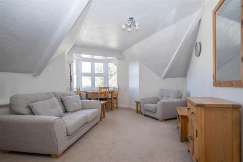 2 bedroom retirement property for sale, Eastfield Road, Brentwood