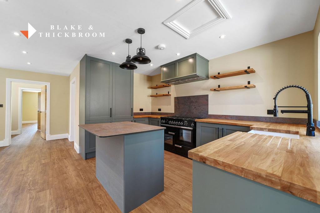 Kitchen / living / diner
