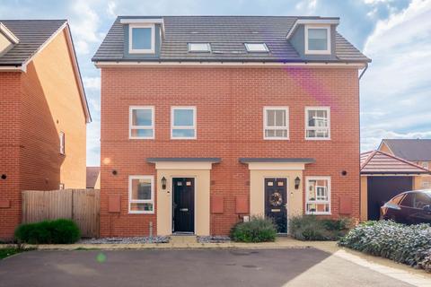 Freeman Road, Hockley SS5