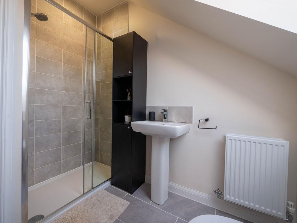Ensuite Shower