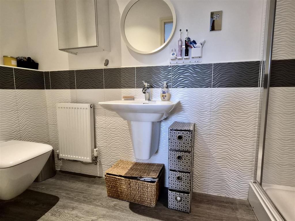 En suite shower/wc