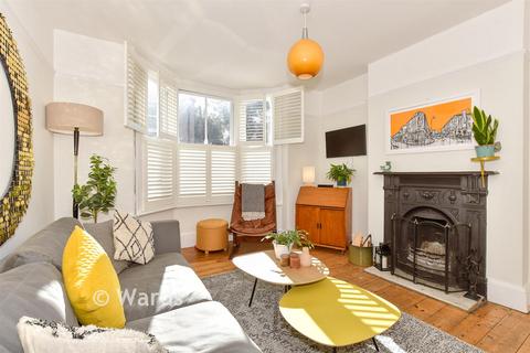 3 bedroom end of terrace house for sale, Kent Street, Whitstable CT5