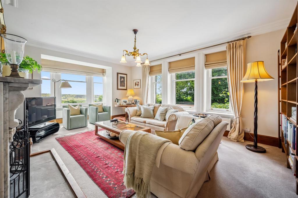 Sitting Room.jpg