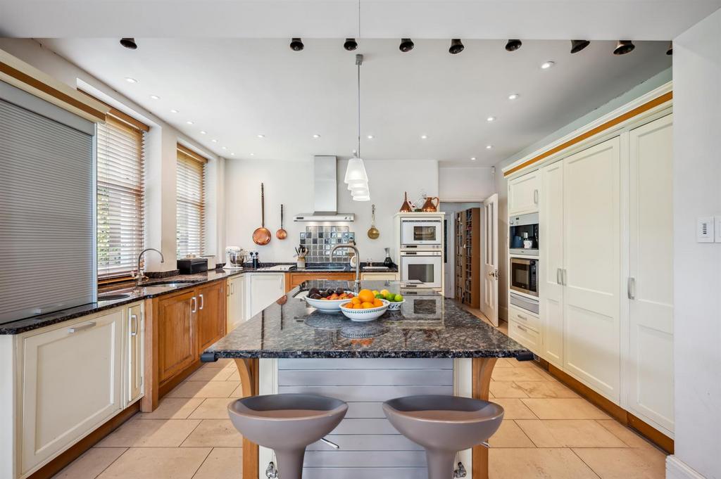 Kitchen  .jpg