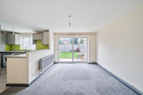 17 Bunhill Close, Dunstable, LU6 1TH