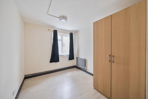 17 Bunhill Close, Dunstable, LU6 1TH
