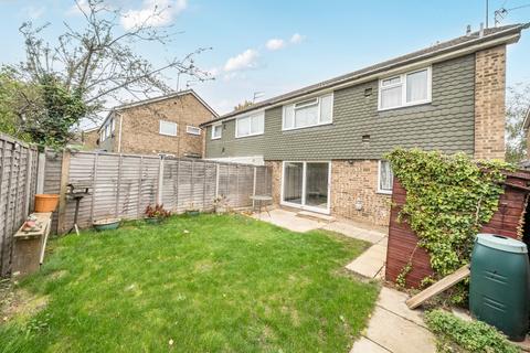 17 Bunhill Close, Dunstable, LU6 1TH