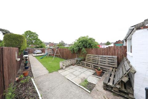undefined, Calvert Lane, Hull