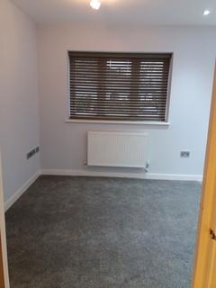 1 bedroom apartment to rent, 101a London Road , Waterlooville PO8