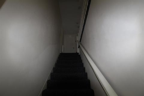6 bedroom house to rent, Brighton Grove, Newcastle Upon Tyne NE4