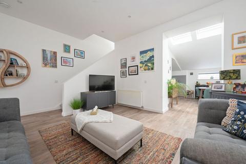 undefined, Dunfermline Road, Cowdenbeath, KY4