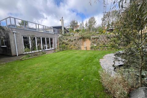 5 bedroom detached bungalow for sale, Barrack Masters Lane, Route de Carriers, Alderney