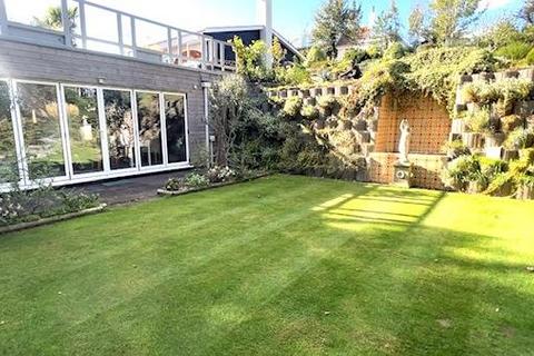 5 bedroom detached bungalow for sale, Barrack Masters Lane, Route de Carriers, Alderney