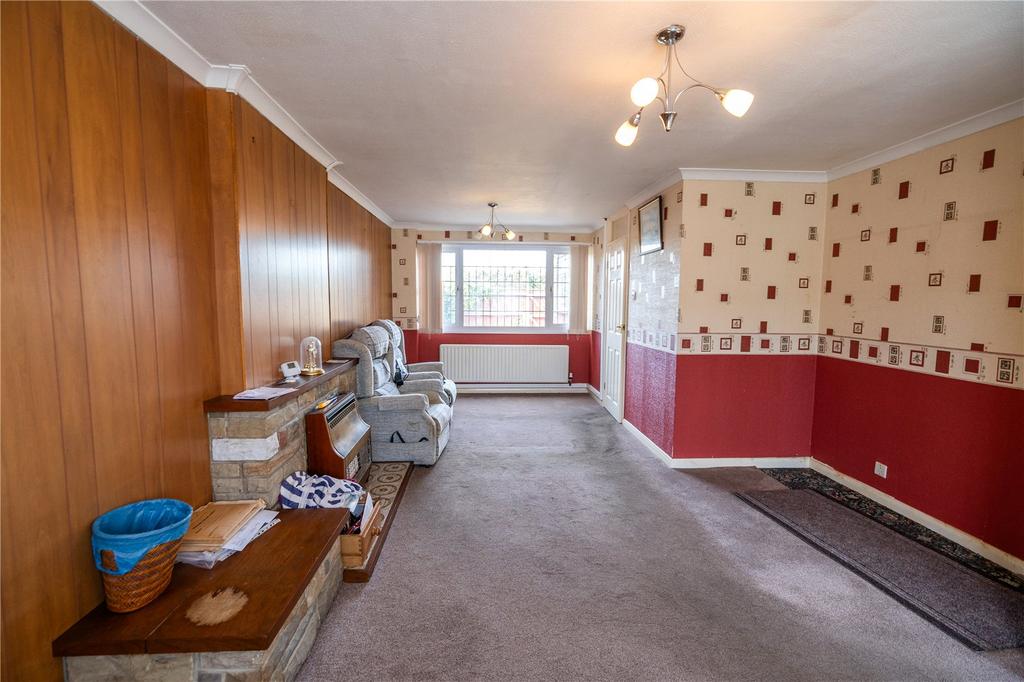 Living Room (2)