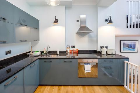 undefined, Belsize Road, London, NW6